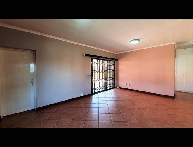 3 BEDROOM SECTIONAL TITLE FOR SALE IN NEW MARKET